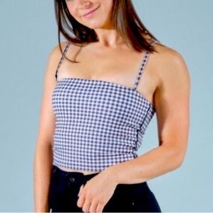 Paragon crop top